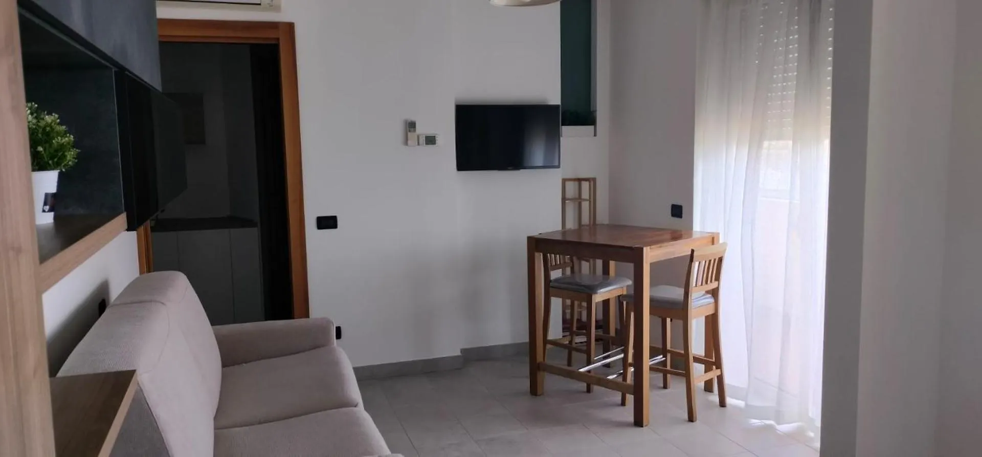 Suite Ultimo Piano Top-Floor Suite With Private Garage ヴィチェンツァ イタリア